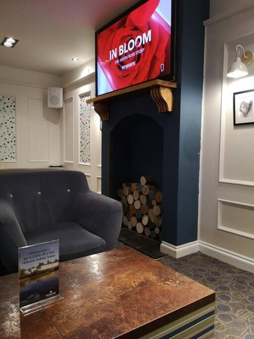 Lake Escape - Hoburne Cotswolds South Cerney Ngoại thất bức ảnh